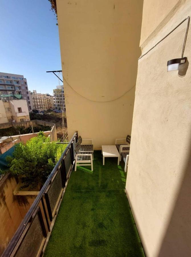 Sky Apartment 1 St. Paul's Bay Exterior photo